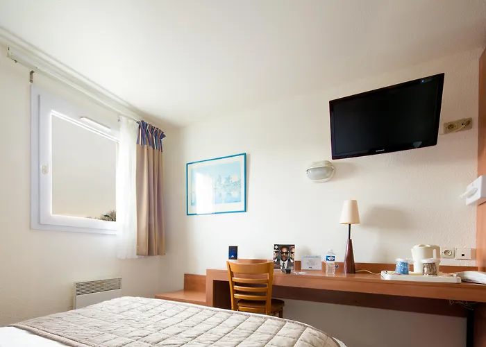 Sure Hotel By Best Western Calais Coquelles Tunnel S/ Manche photo