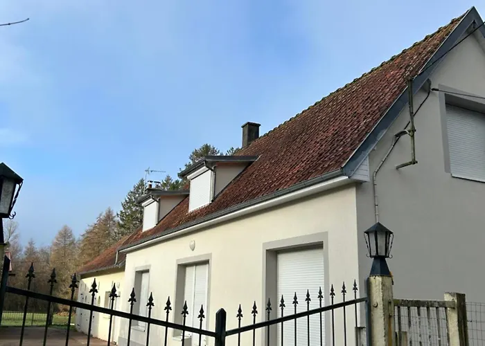 Фото Le Gite Du Bois Dormant Wierre-au-Bois