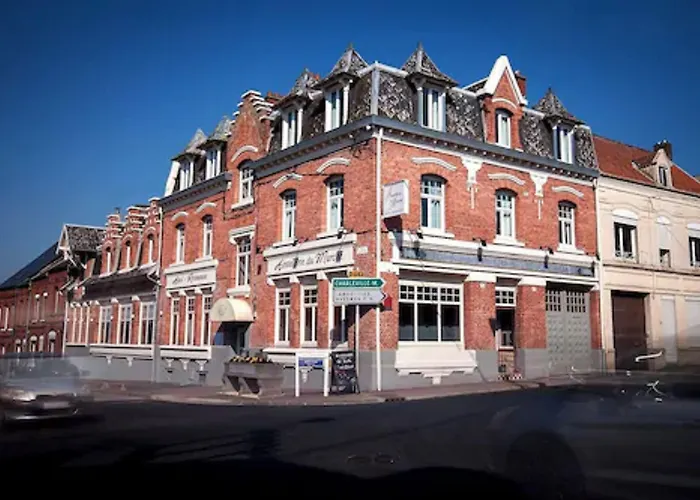 Logis - Hostellerie & Restaurant Du Marche Le Cateau-Cambresis photo