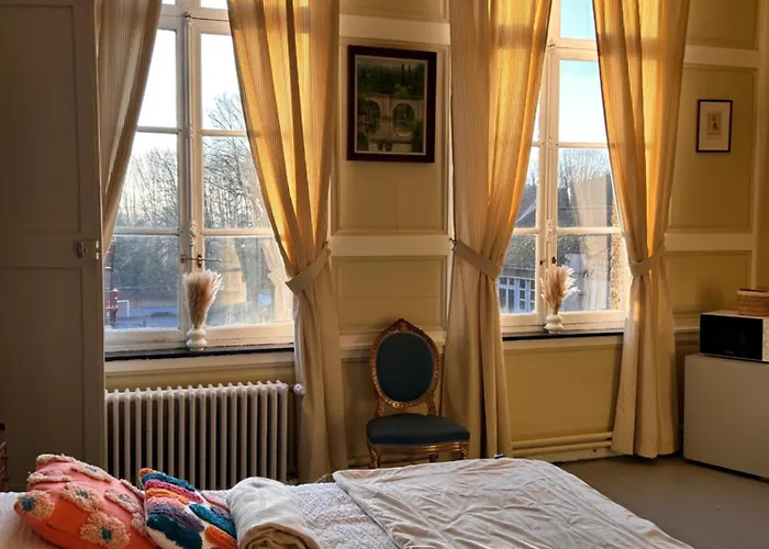 Bed and Breakfast Le Palais De La Cathedrale Saint-Omer  fotorgafie