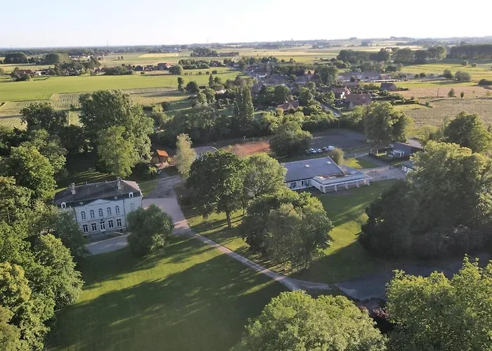 Domaine Du Beron - Chateau Et Gites Cappelle-en-Peveleの写真