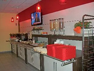 Inter-Hotel De L'Esperance Louvroil photo